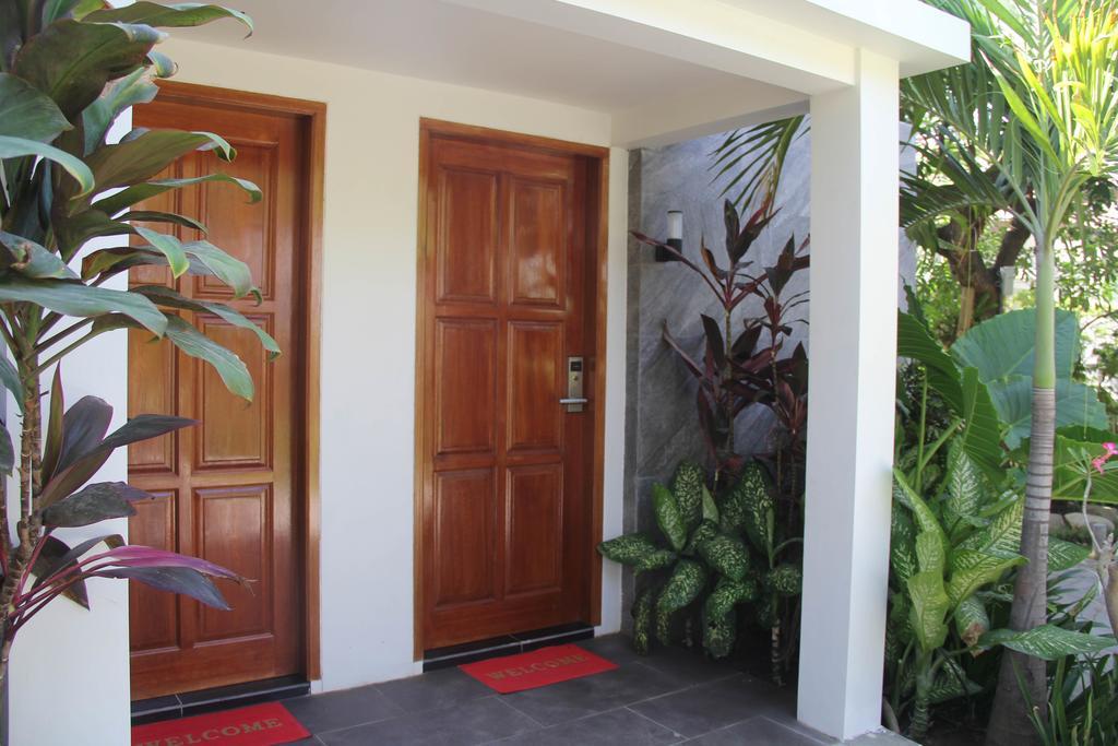 Kampoeng Nelayan Hotel ปาลู ภายนอก รูปภาพ