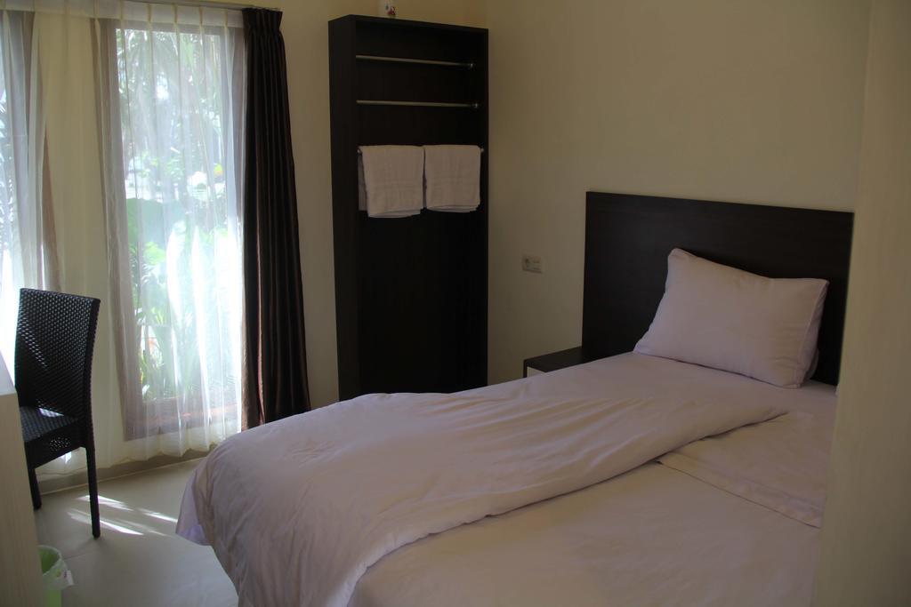 Kampoeng Nelayan Hotel ปาลู ภายนอก รูปภาพ