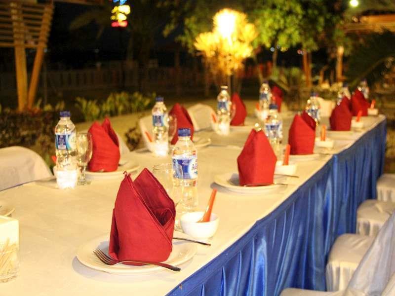 Kampoeng Nelayan Hotel ปาลู ภายนอก รูปภาพ